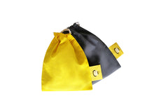 Laden Sie das Bild in den Galerie-Viewer. Face Mask Washing Bag | Yellow &amp; Gray - Happy Mask 
